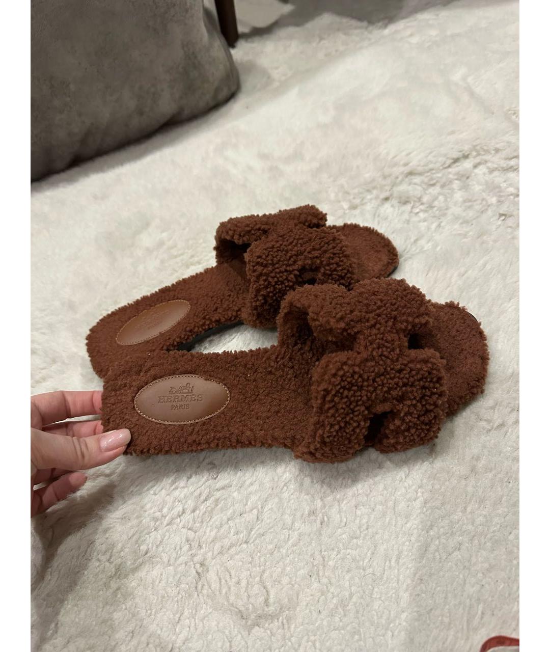 HERMES Коричневые шлепанцы, фото 9