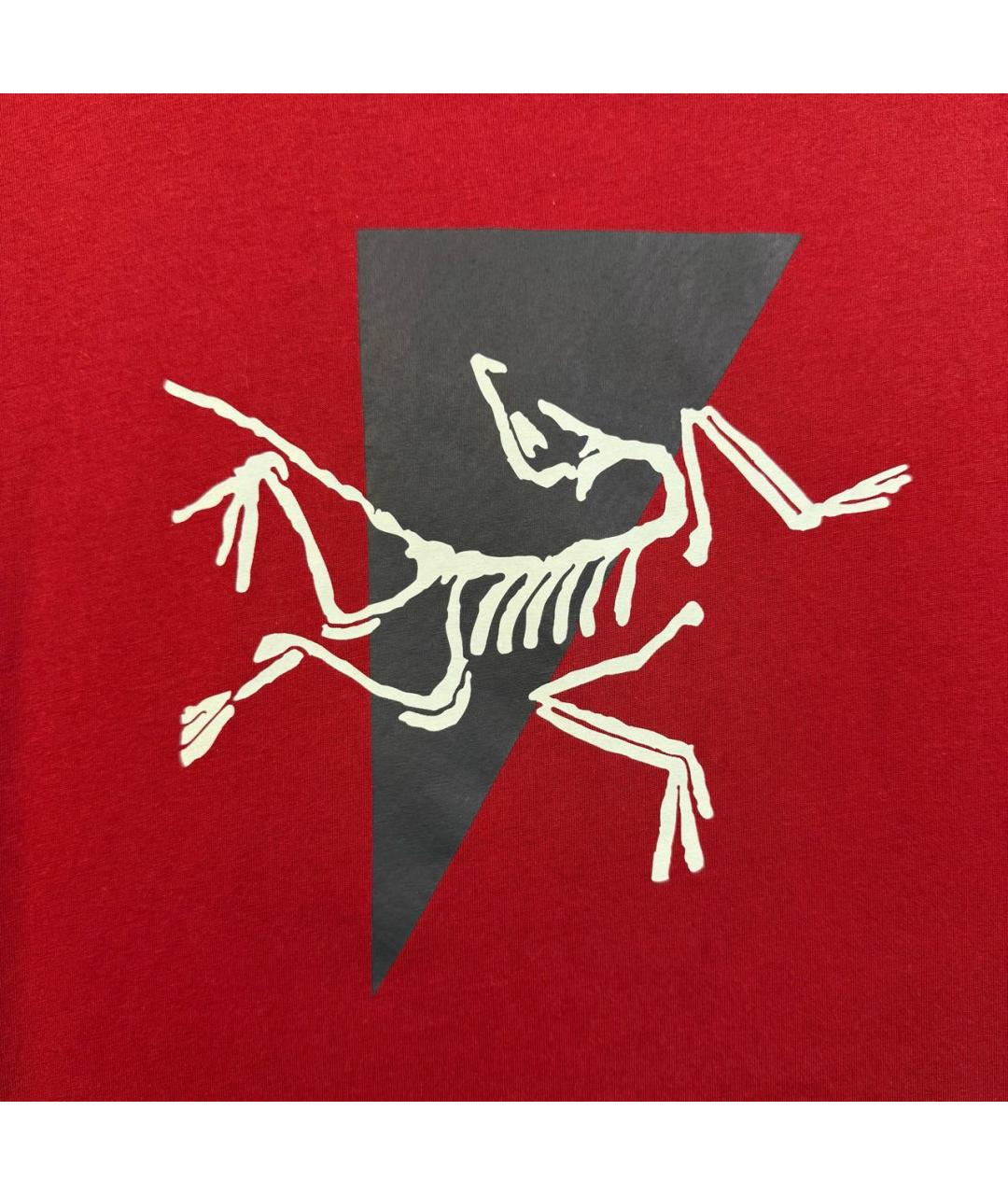 ARCTERYX Бордовая футболка, фото 3