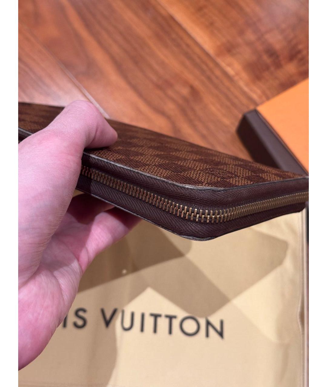 LOUIS VUITTON Коричневый кошелек, фото 5