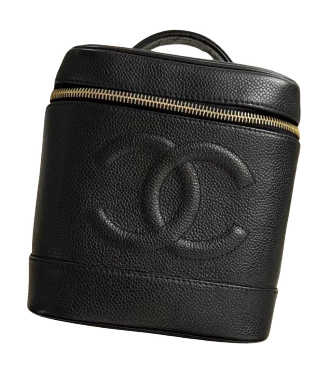 CHANEL Черная кожаная сумка через плечо, фото 1