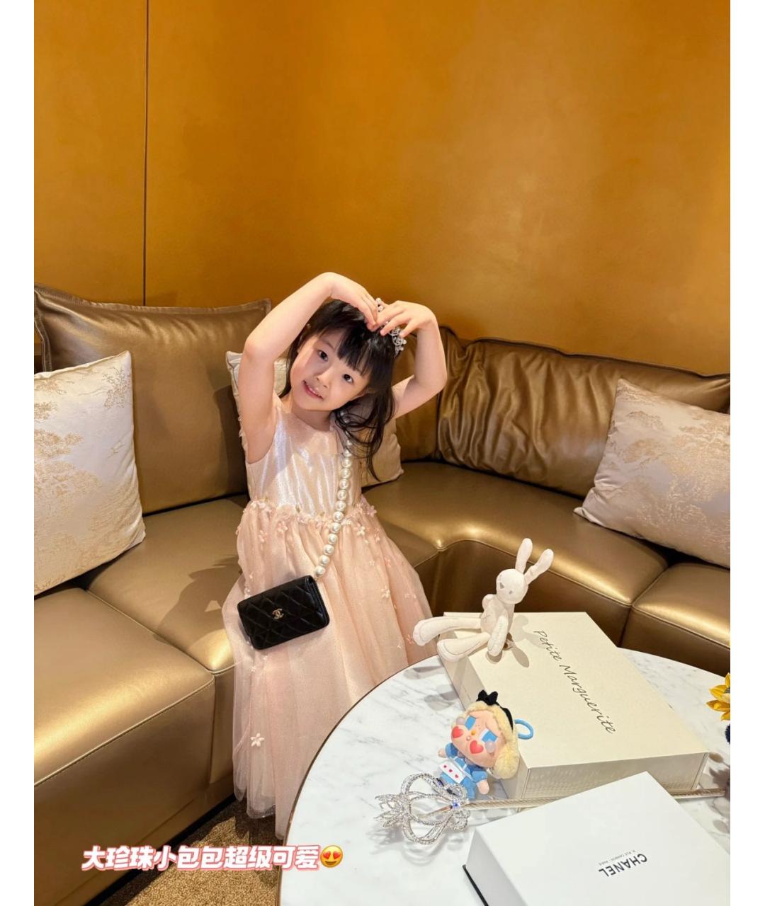 CHANEL Черная кожаная сумка через плечо, фото 9