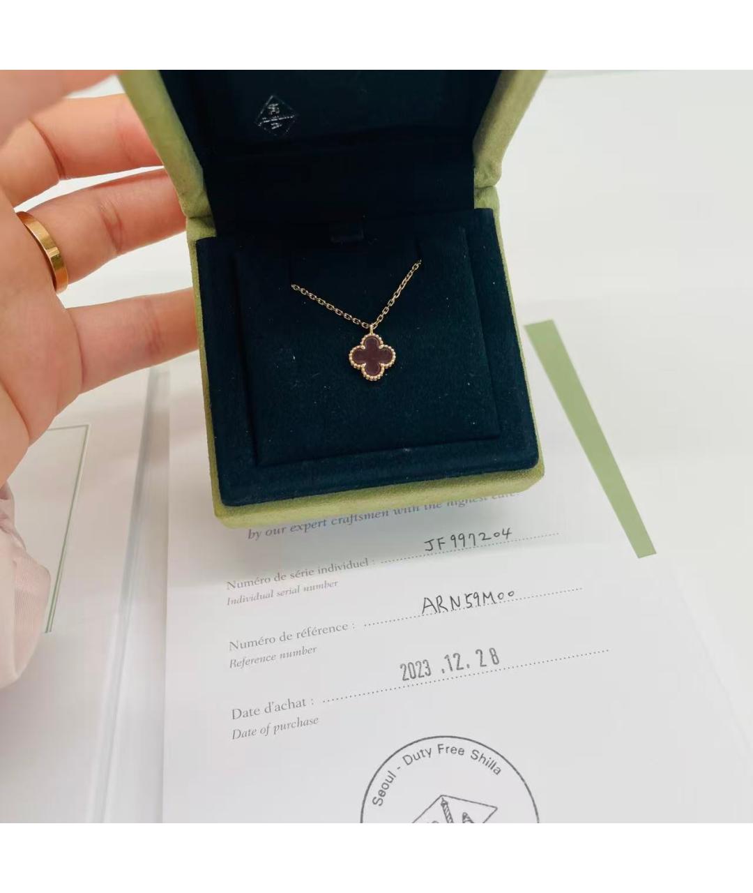 VAN CLEEF & ARPELS Красная подвеска, фото 4