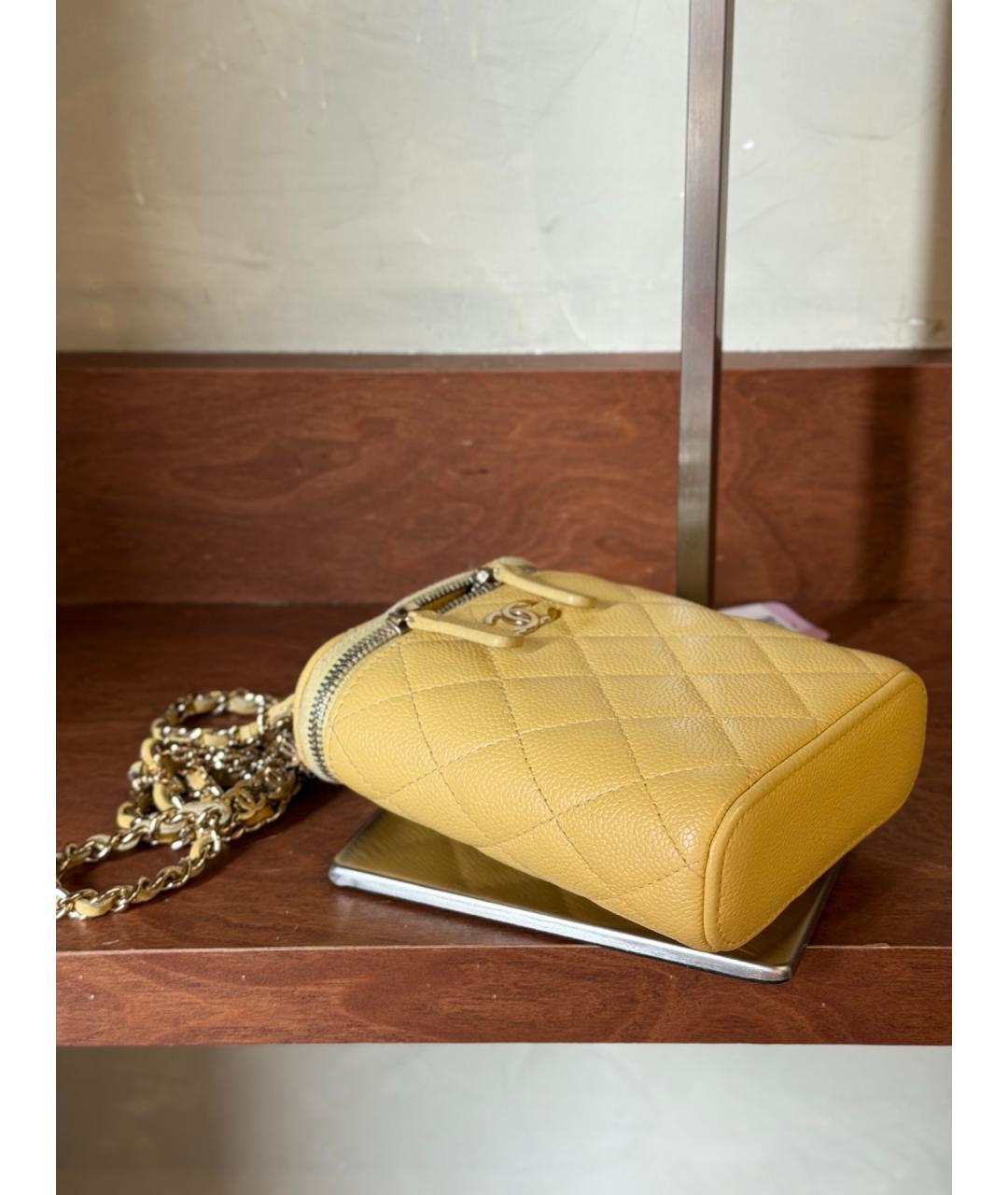 CHANEL Желтая кожаная сумка через плечо, фото 4