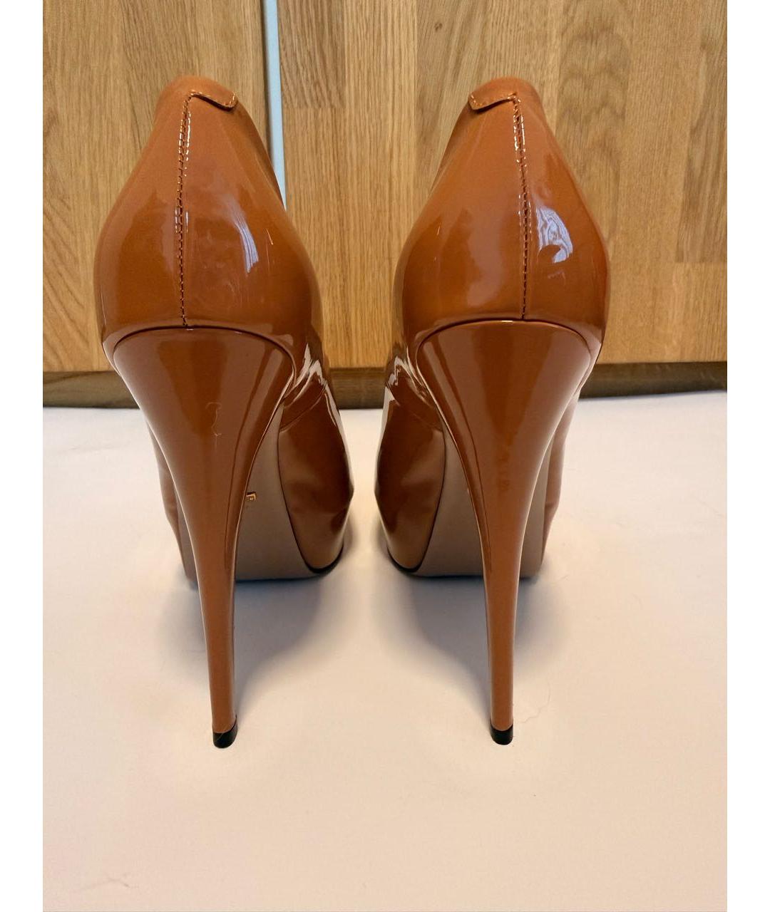 GUCCI Оранжевое туфли из лакированной кожи, фото 4