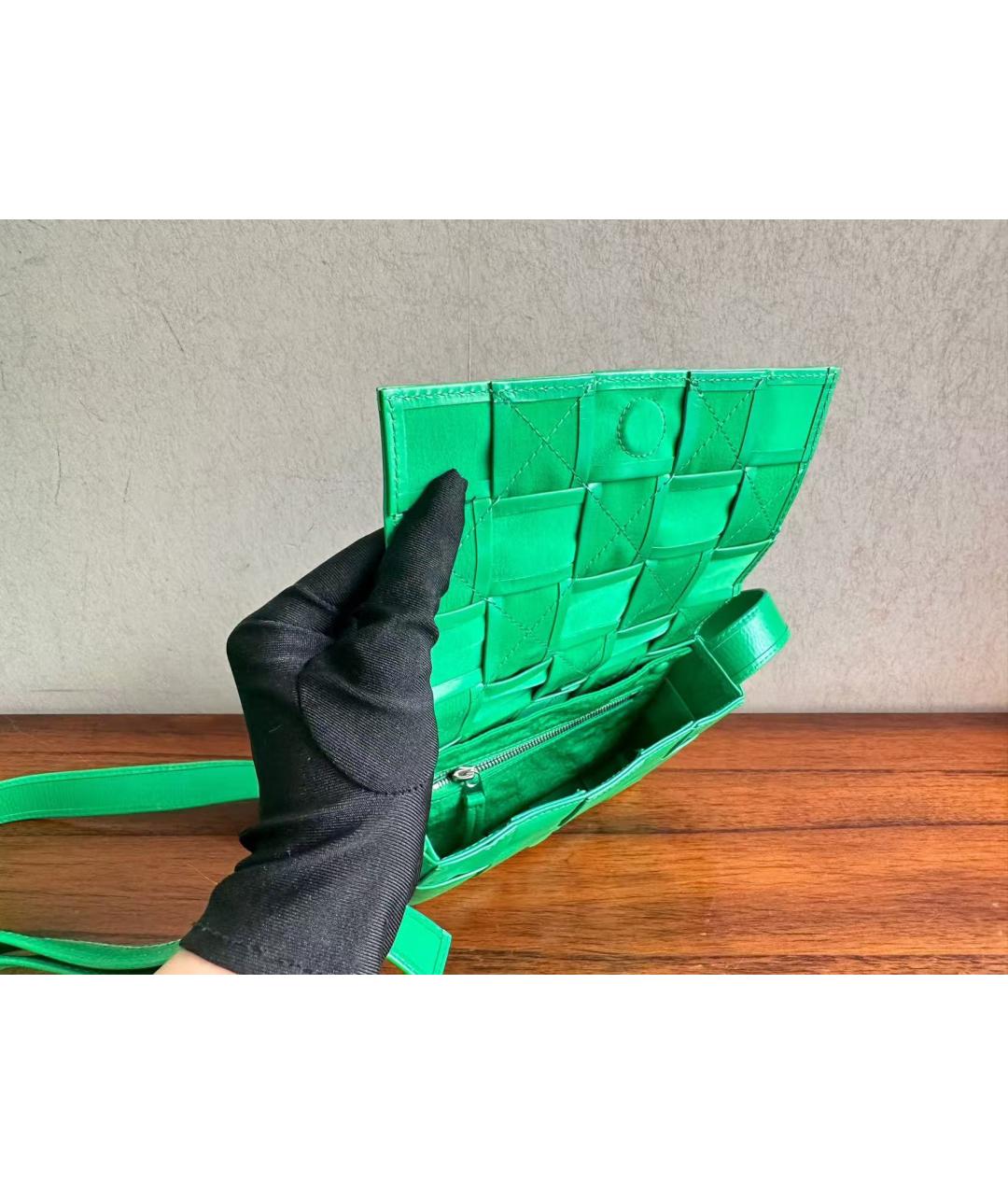 BOTTEGA VENETA Зеленая кожаная сумка через плечо, фото 5