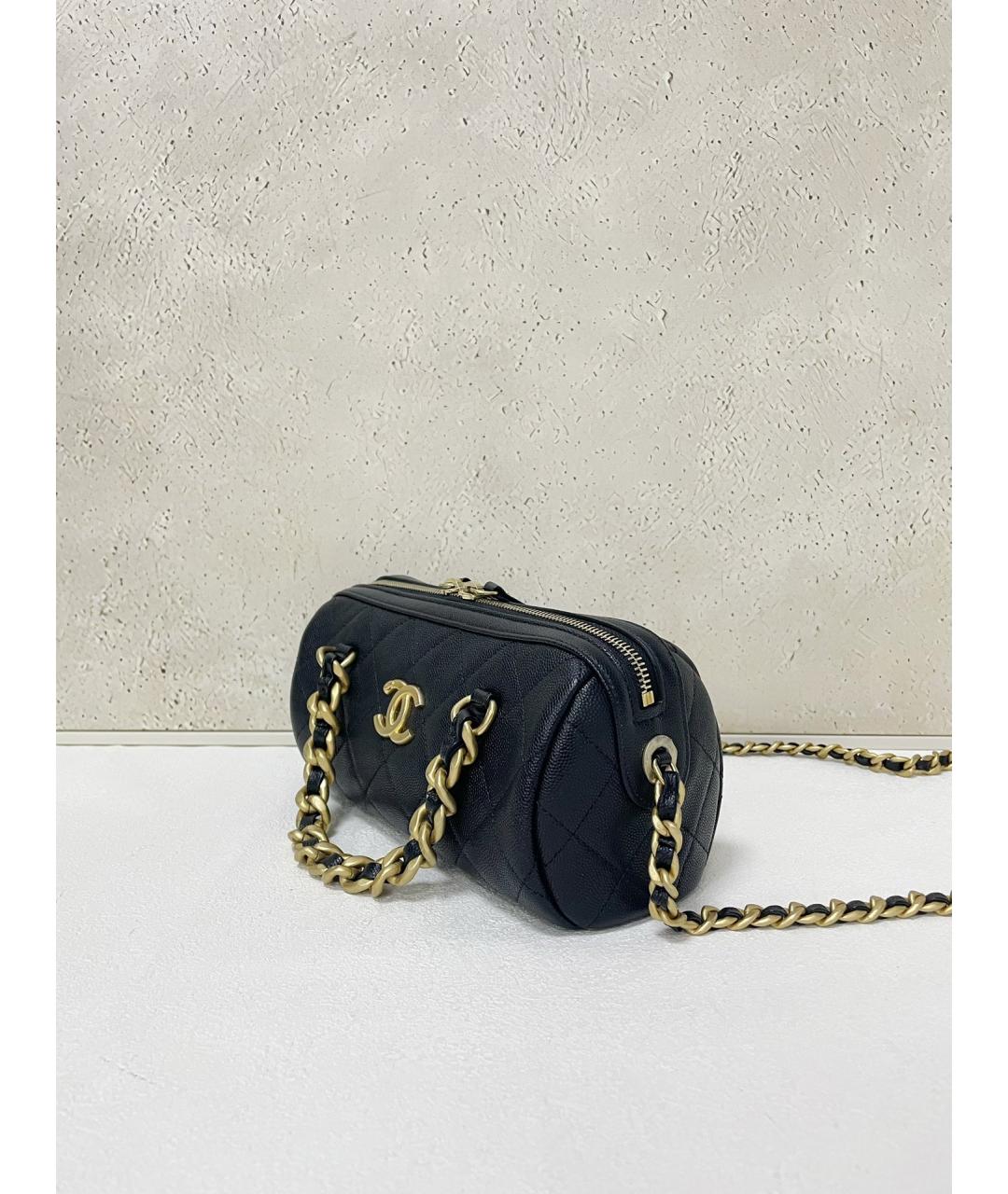 CHANEL Черная кожаная сумка через плечо, фото 4