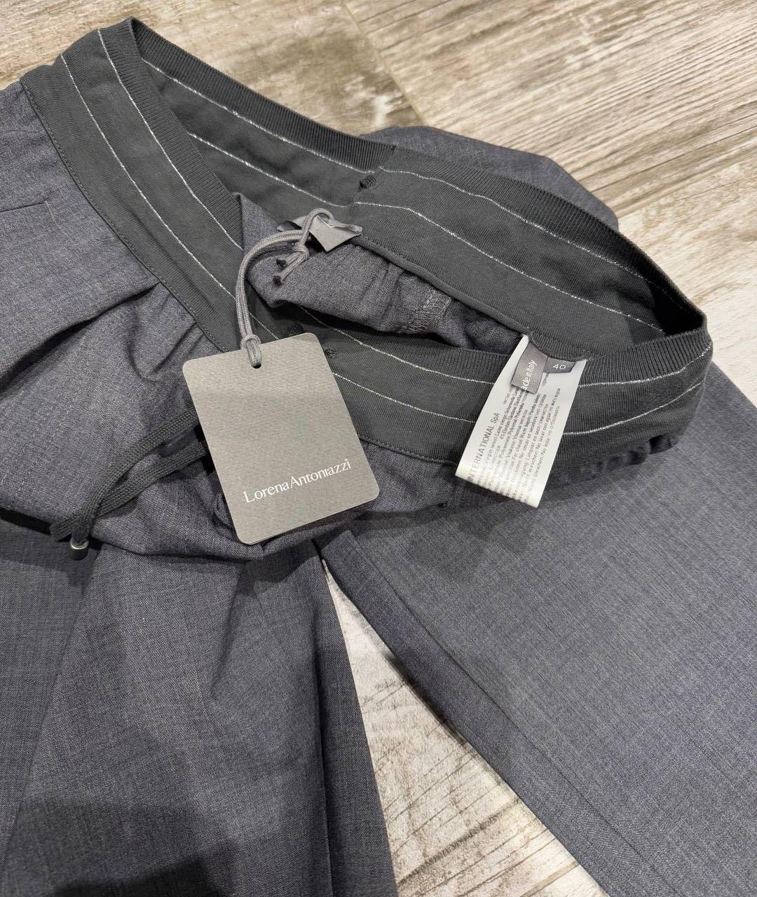 LORENA ANTONIAZZI Серые шерстяные брюки узкие, фото 3