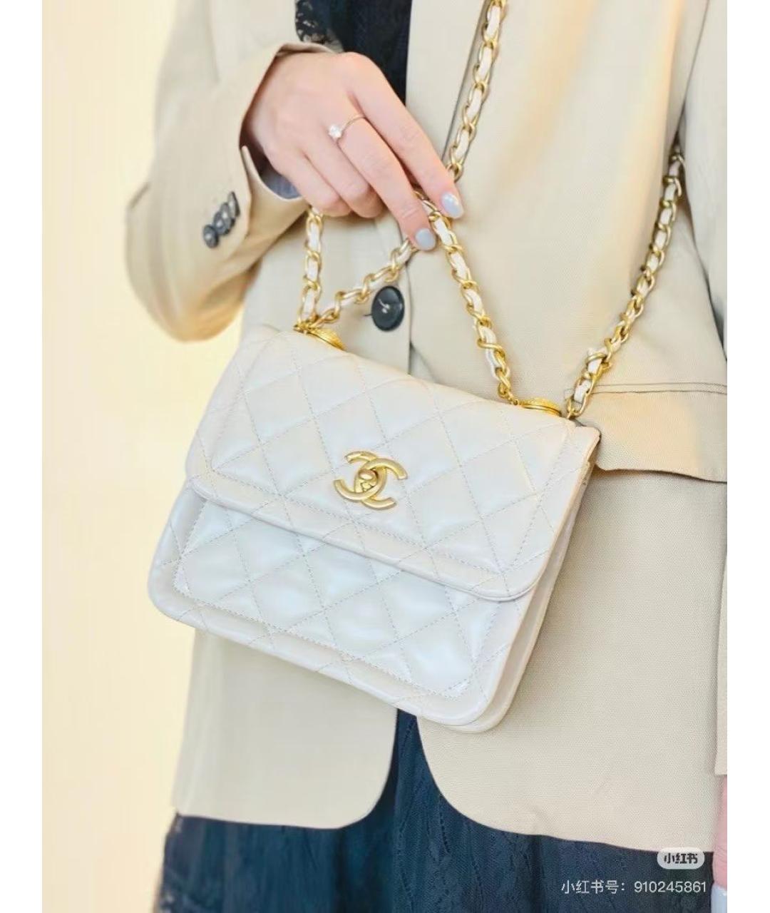 CHANEL Белая кожаная сумка через плечо, фото 6