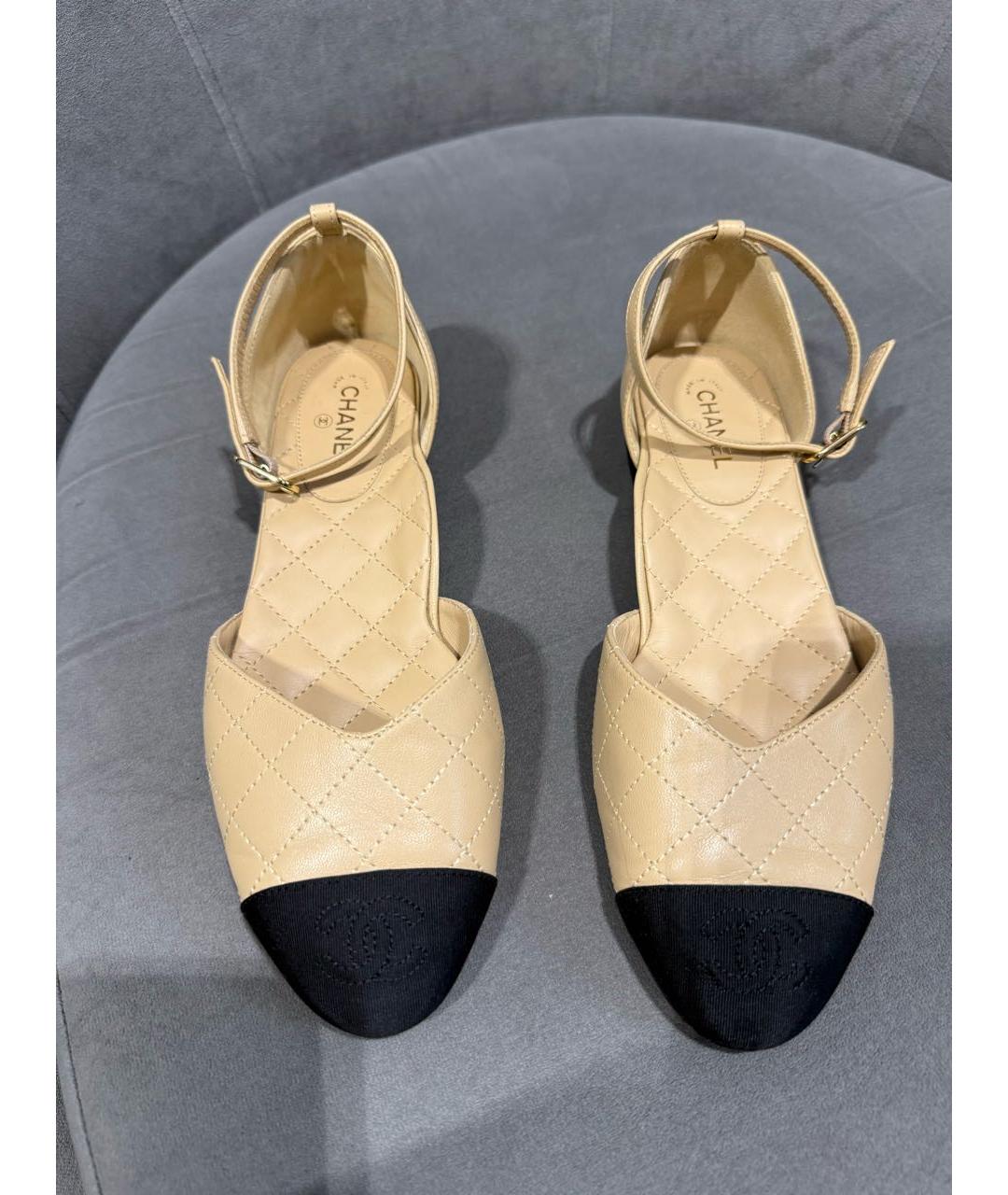 CHANEL Белые кожаные босоножки, фото 3