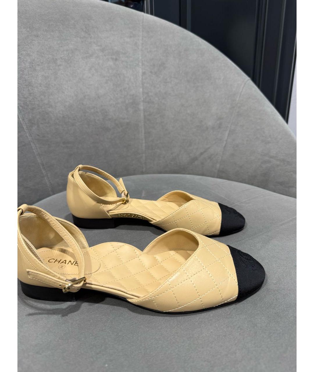 CHANEL Белые кожаные босоножки, фото 6