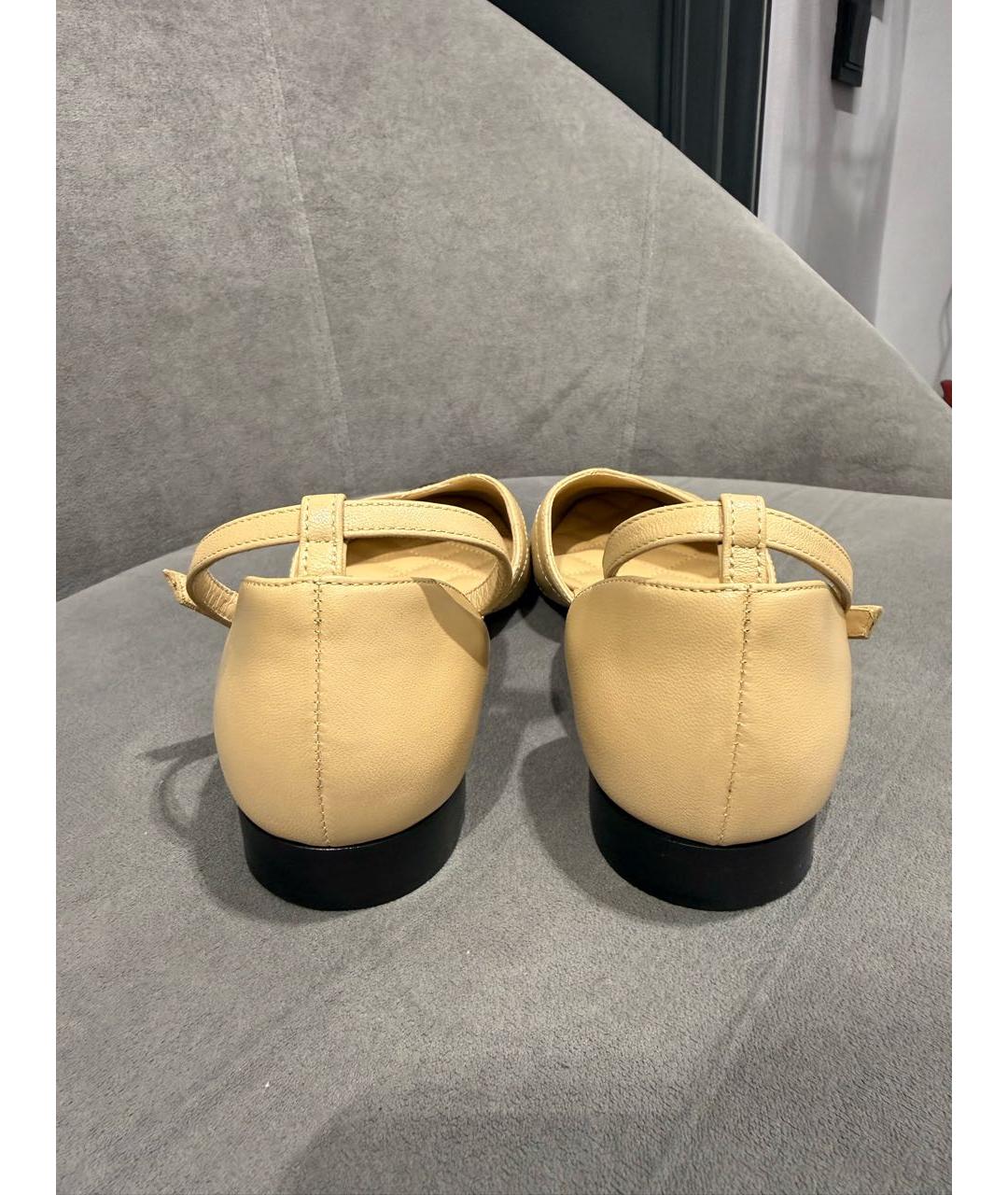 CHANEL Белые кожаные босоножки, фото 4