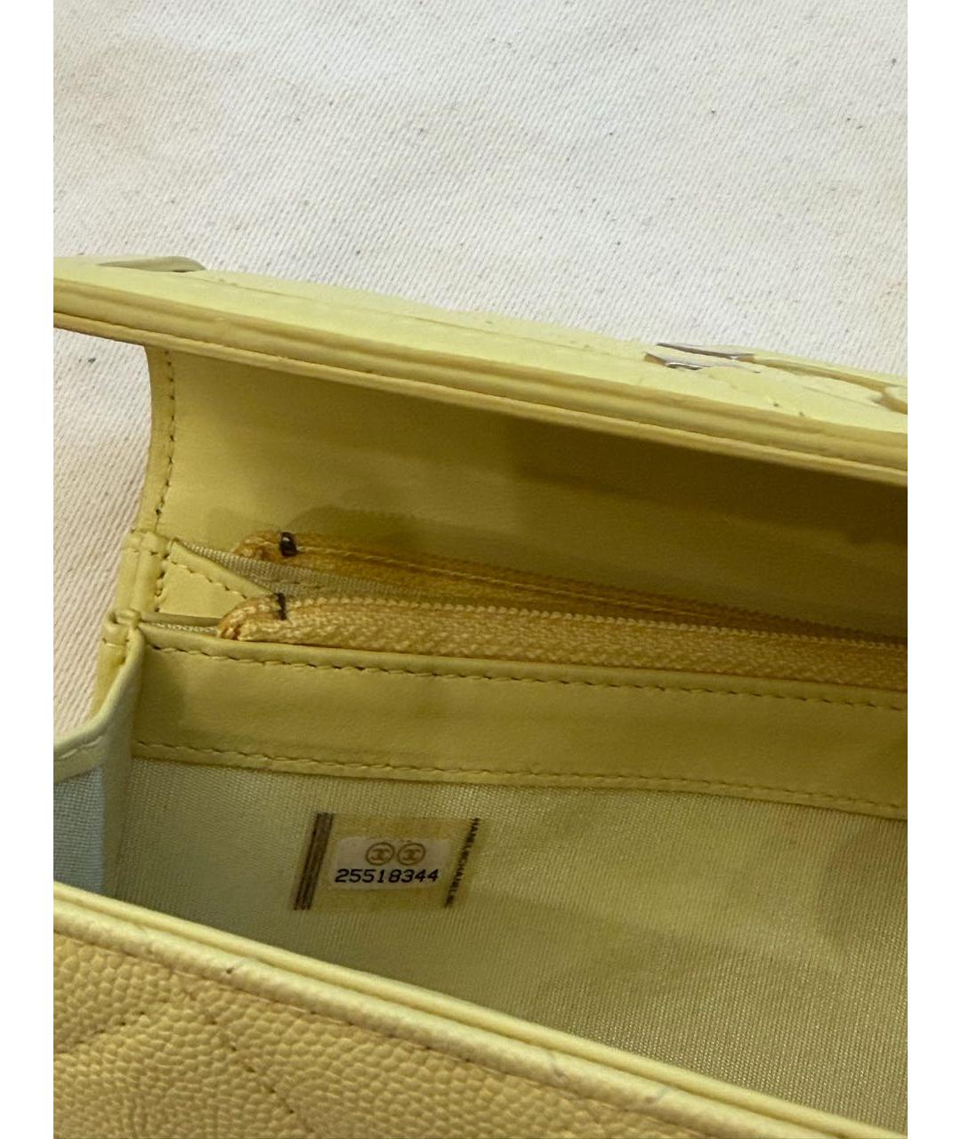 CHANEL Желтый кожаный кошелек, фото 3
