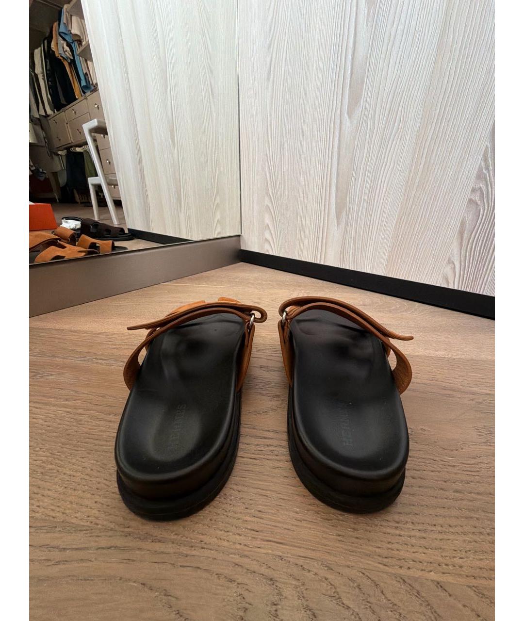 HERMES Коричневые замшевые шлепанцы, фото 4