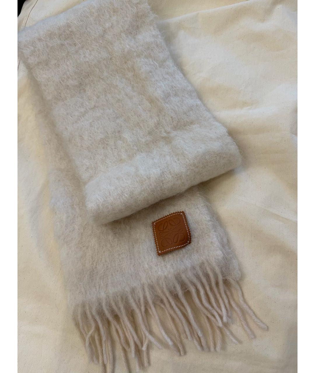 LOEWE Бежевый шарф, фото 4