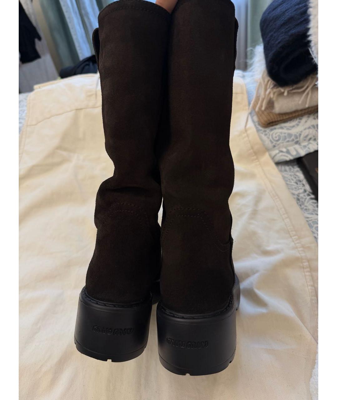 MIU MIU Коричневые замшевые сапоги, фото 3