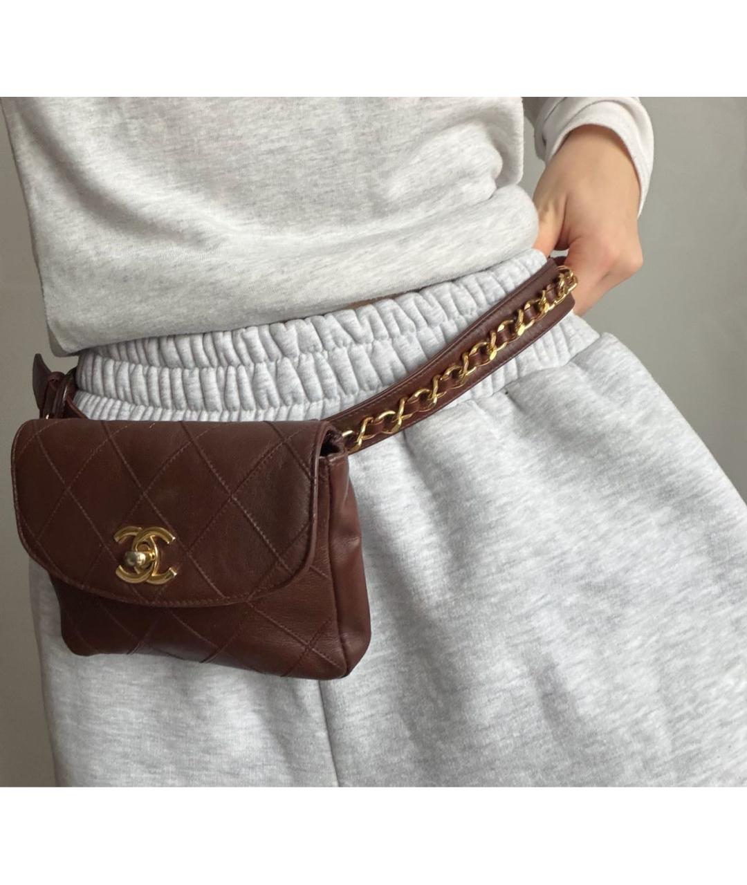 CHANEL Коричневая кожаная поясная сумка, фото 3