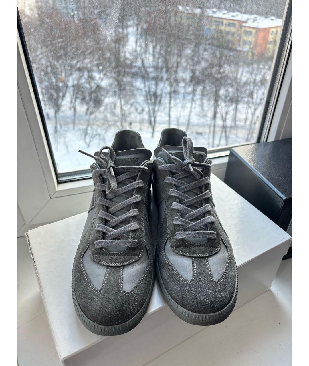 MAISON MARGIELA Серые кожаные низкие кроссовки / кеды, фото 3