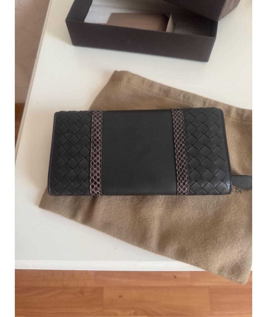 BOTTEGA VENETA Серый кошелек из экзотической кожи, фото 6