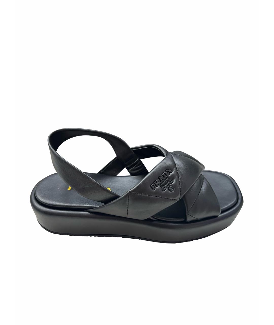PRADA Черные кожаные сандалии, фото 1