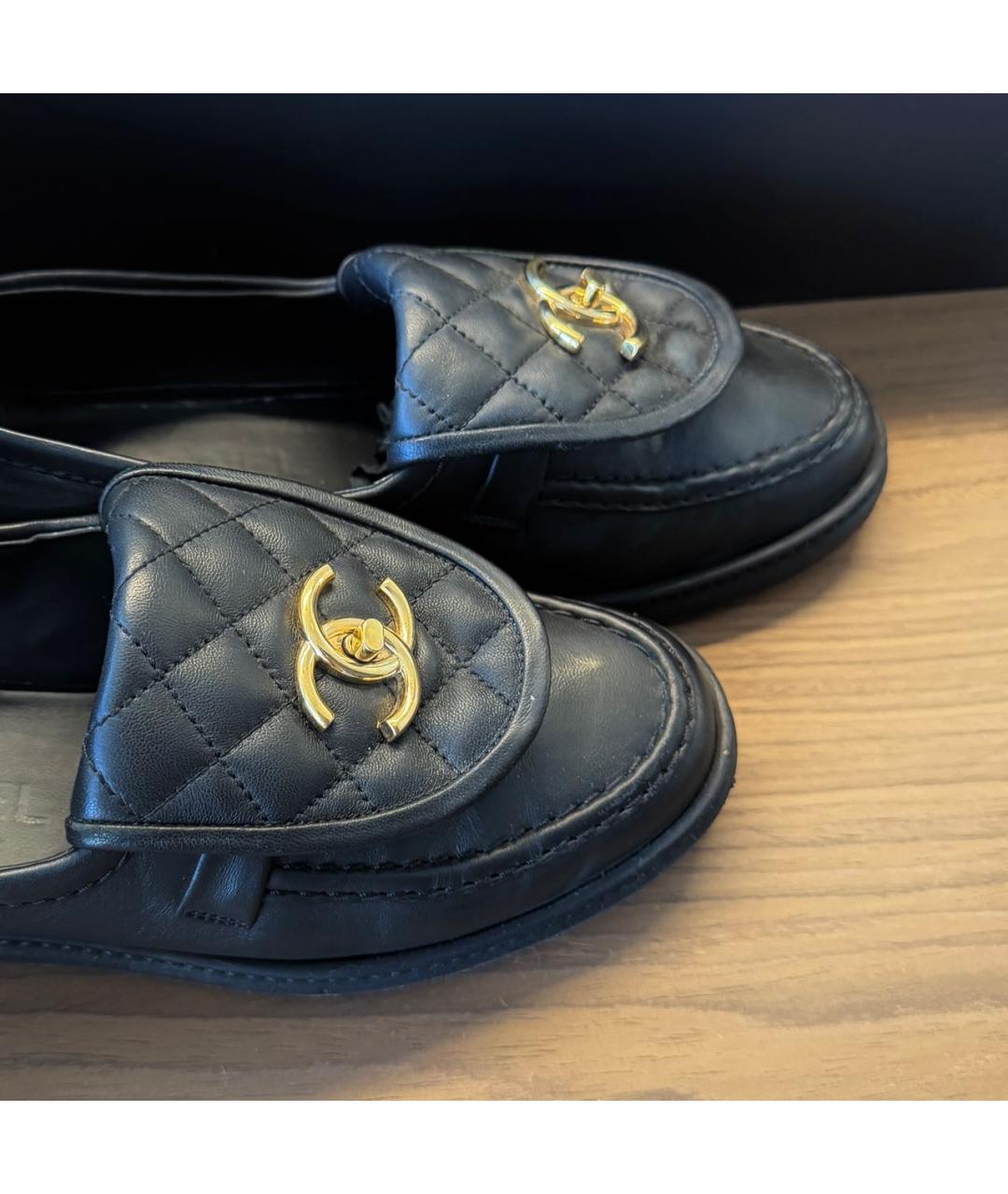 CHANEL Черные кожаные лоферы, фото 3