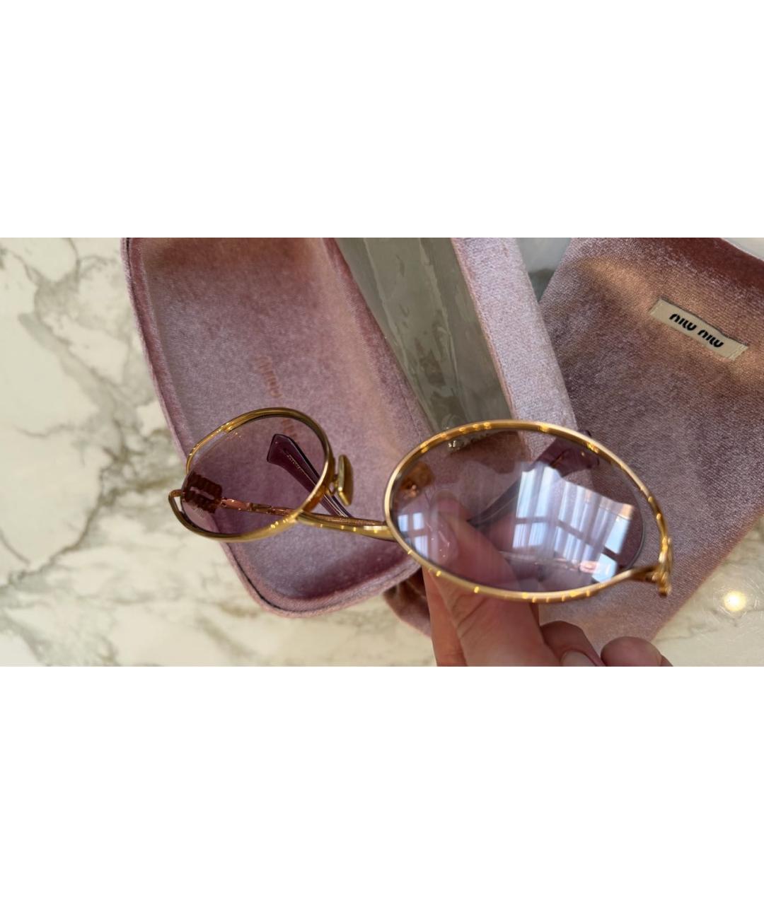 MIU MIU Золотые металлические солнцезащитные очки, фото 3