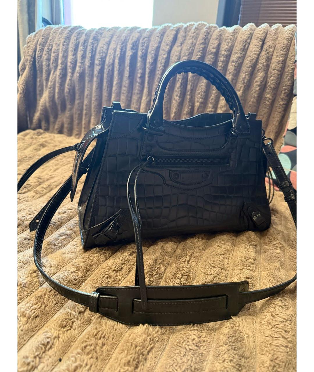 BALENCIAGA Черная кожаная сумка тоут, фото 2