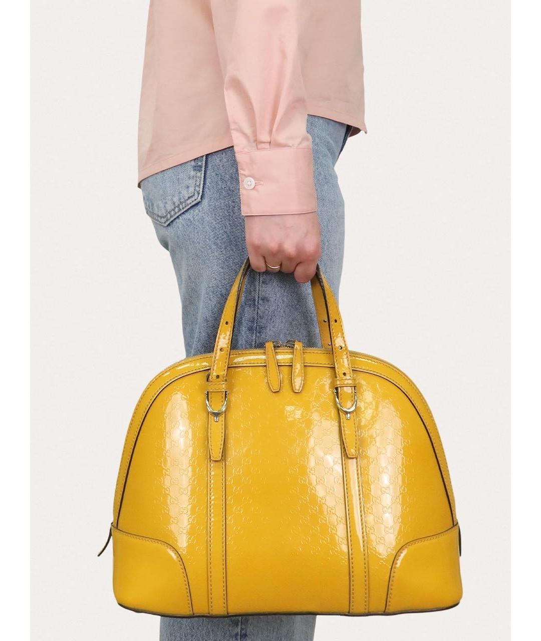 GUCCI Желтая сумка с короткими ручками из лакированной кожи, фото 8
