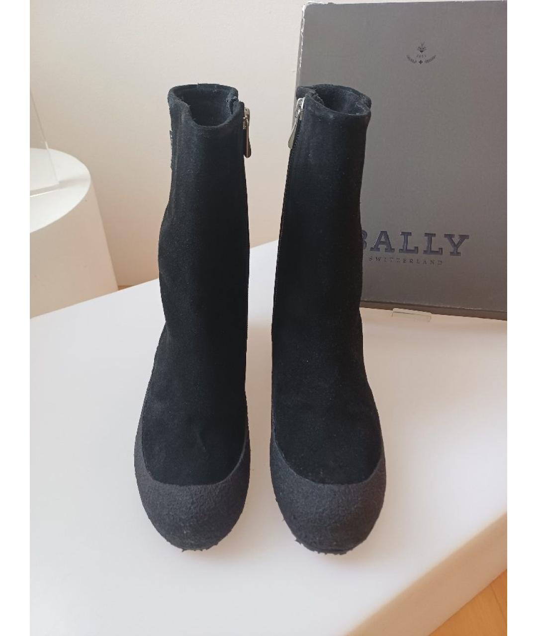 BALLY Черные замшевые ботинки, фото 5