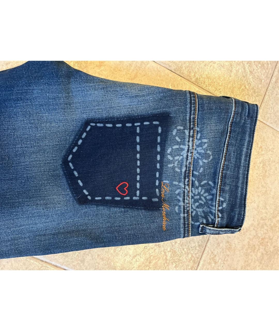 LOVE MOSCHINO Синие хлопко-эластановые прямые джинсы, фото 4