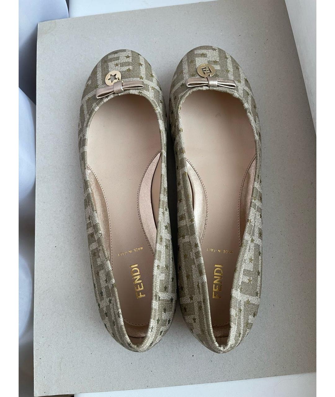 FENDI Бежевые текстильные балетки, фото 4