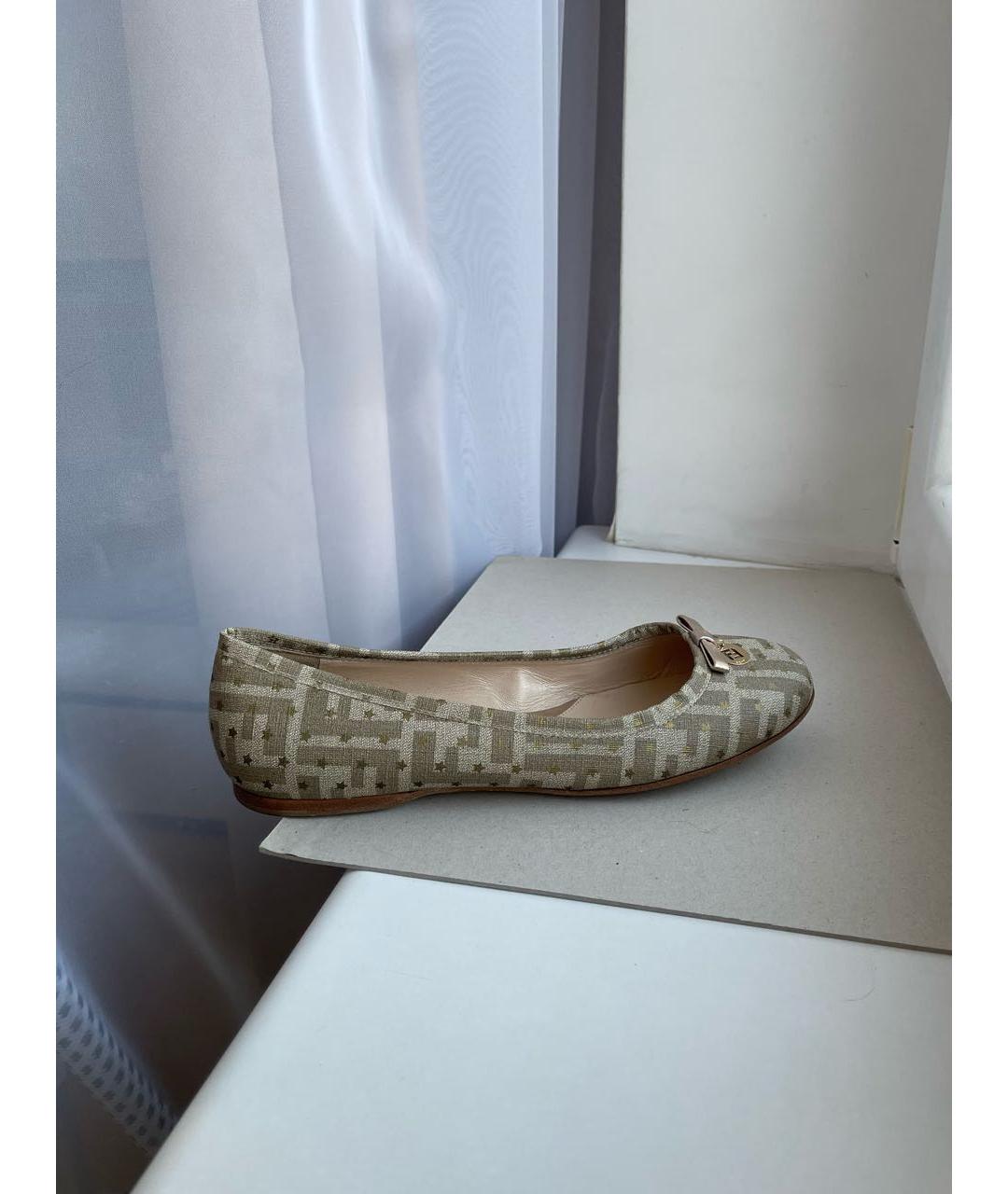 FENDI Бежевые текстильные балетки, фото 2