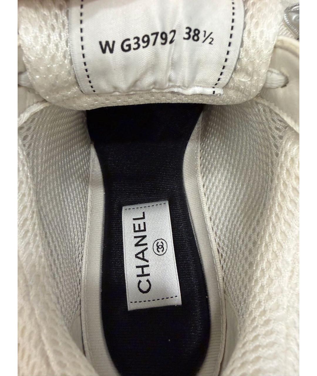 CHANEL Серебряные текстильные кроссовки, фото 5