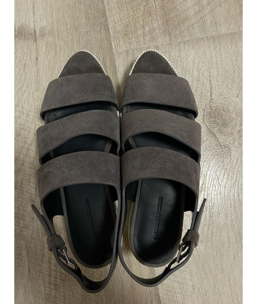 ALEXANDER WANG Антрацитовые кожаные босоножки, фото 3