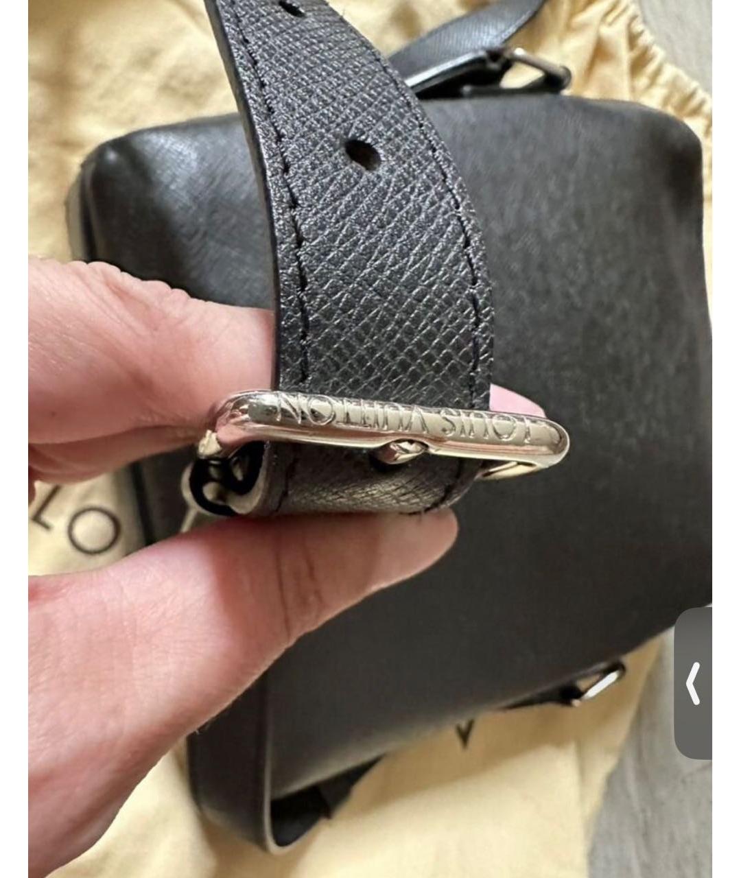 LOUIS VUITTON Черная кожаная сумка на плечо, фото 6