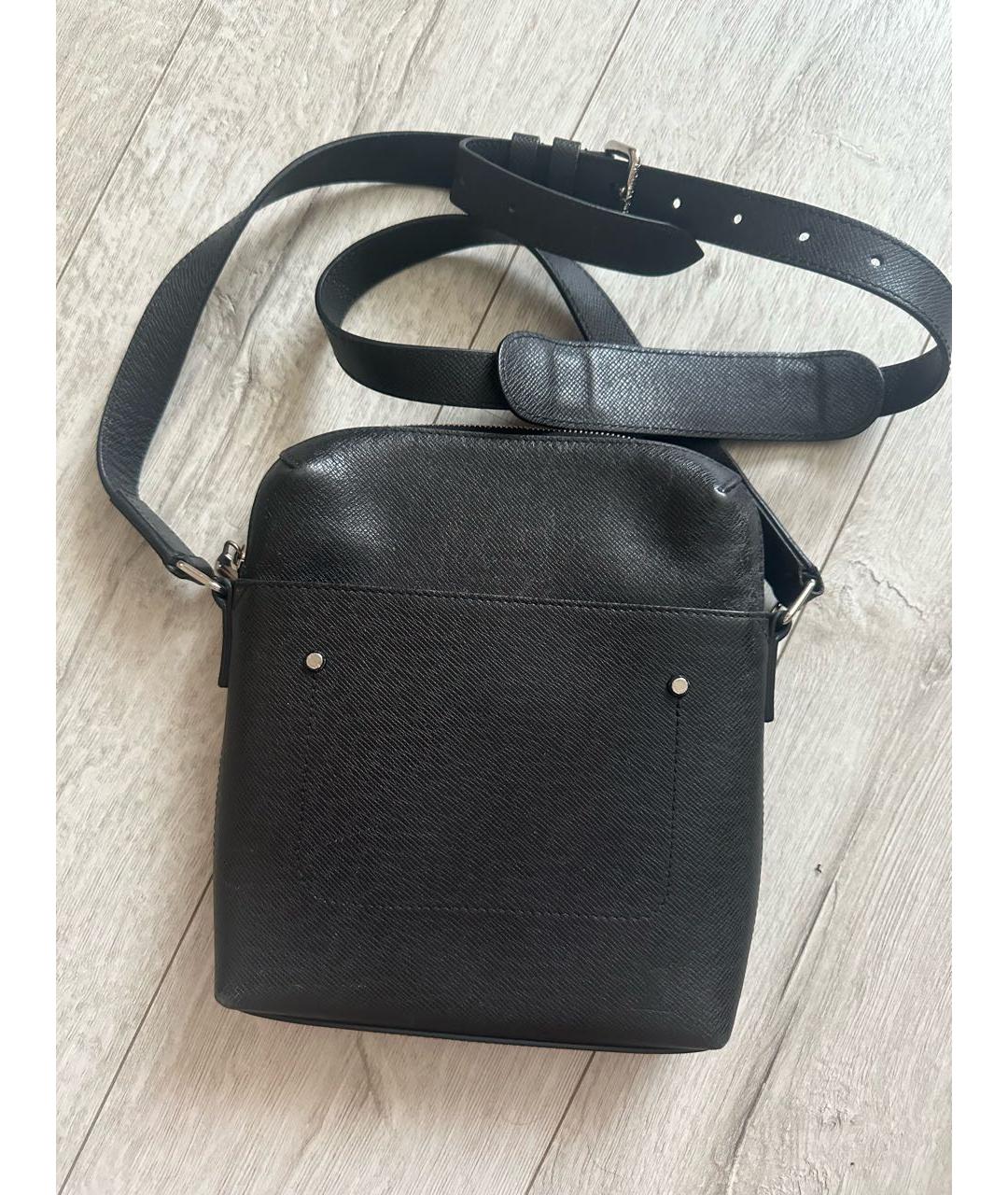 LOUIS VUITTON Черная кожаная сумка на плечо, фото 9