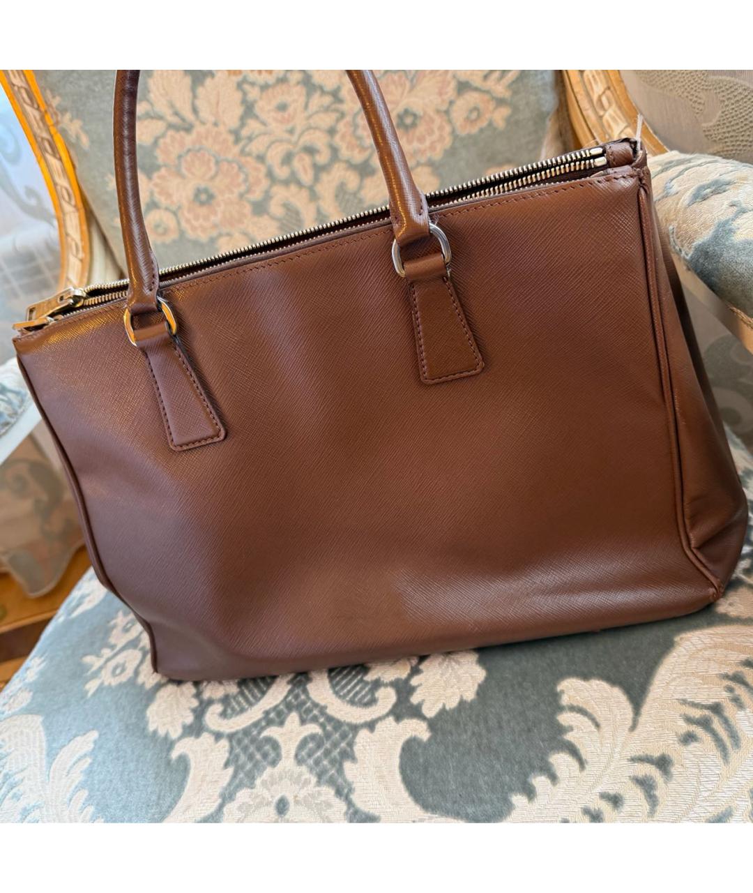 PRADA Коричневая кожаная сумка на плечо, фото 3