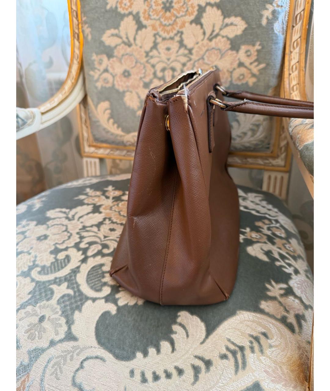 PRADA Коричневая кожаная сумка на плечо, фото 2