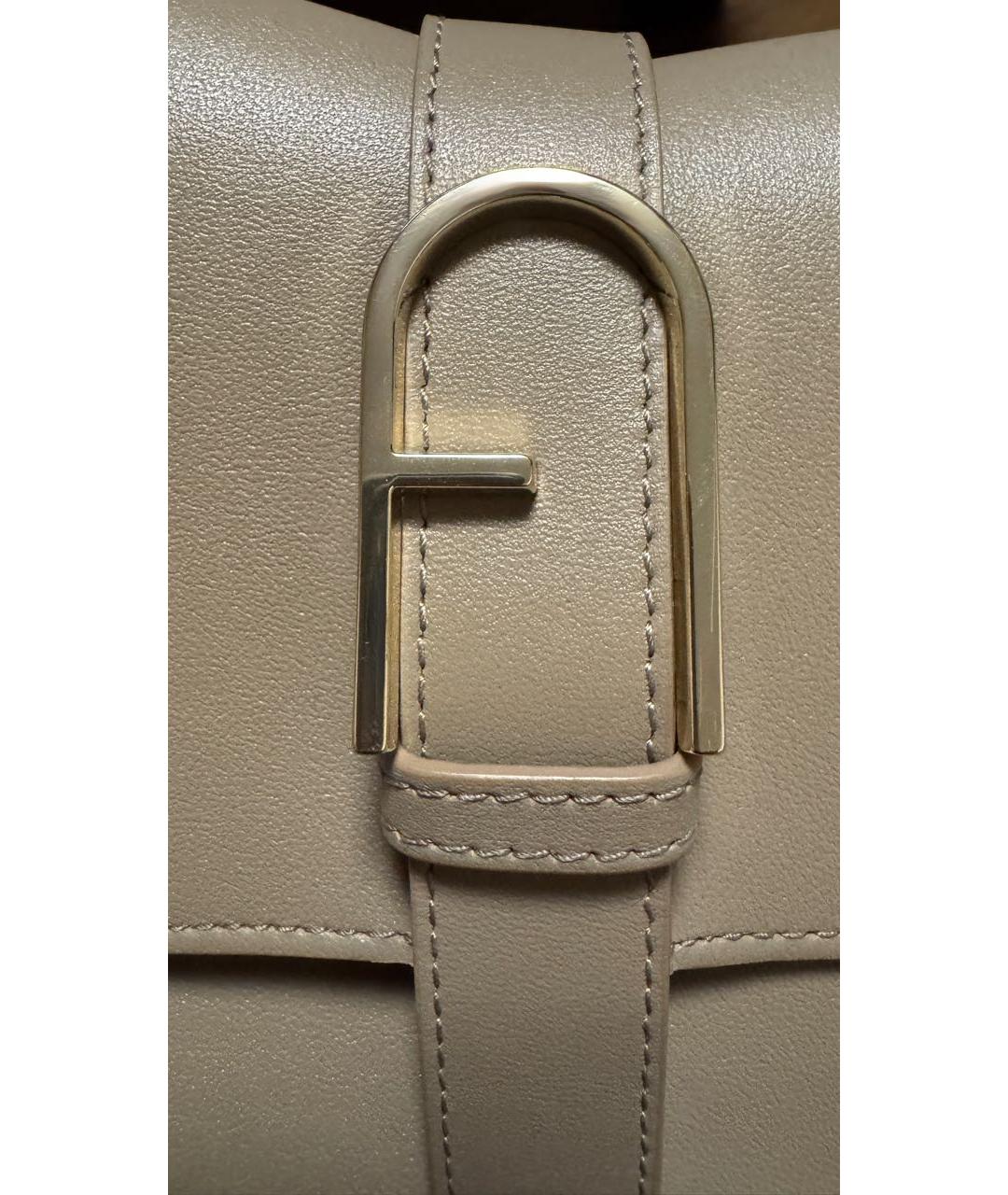 FURLA Бежевая кожаная сумка с короткими ручками, фото 6