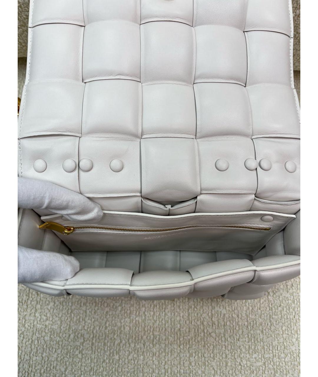 BOTTEGA VENETA Бежевая кожаная сумка с короткими ручками, фото 4