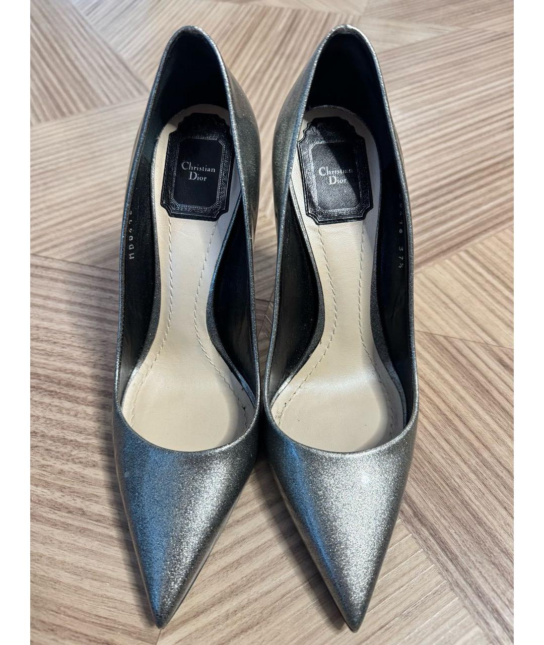 CHRISTIAN DIOR Серебряные туфли из лакированной кожи, фото 2