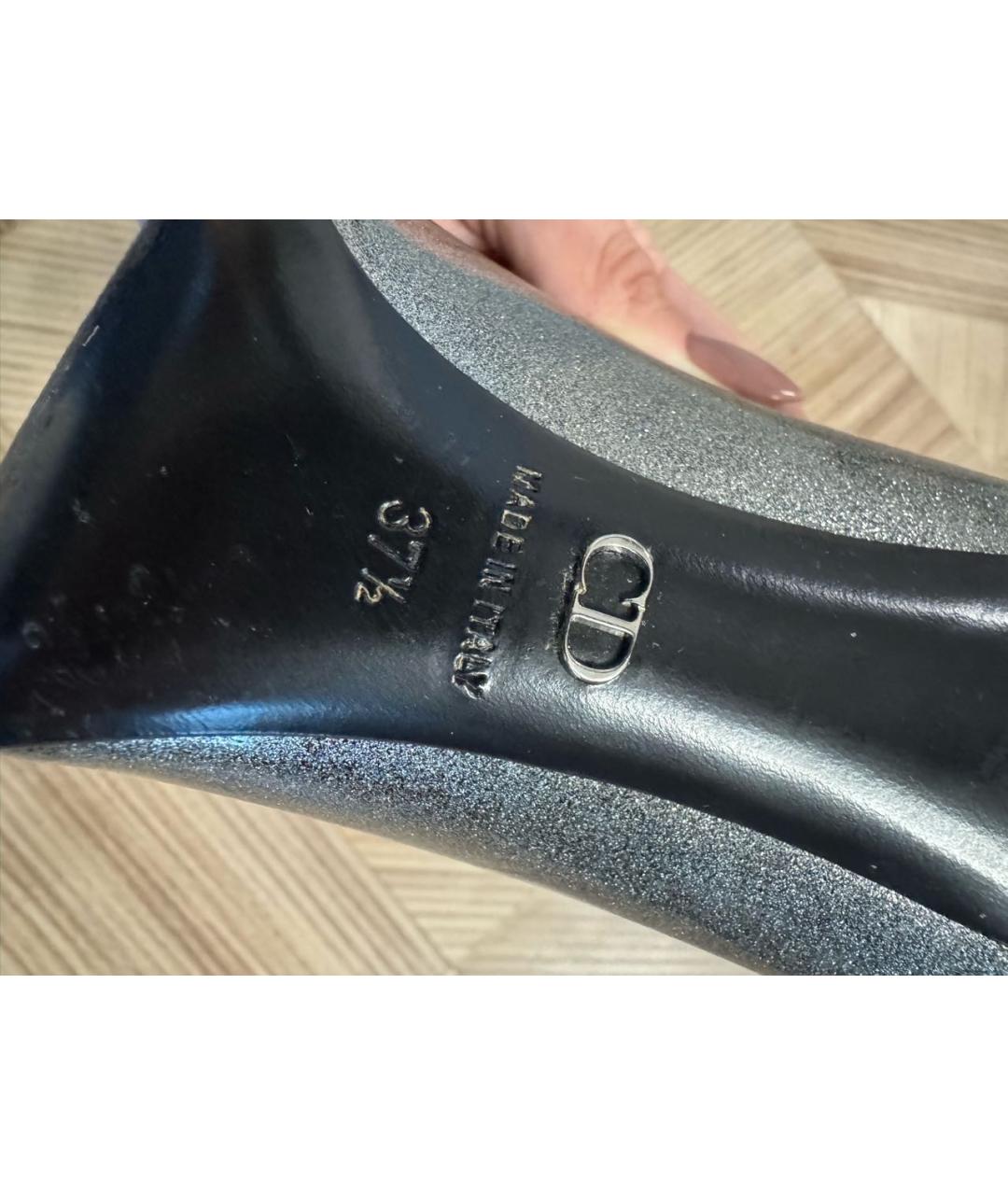 CHRISTIAN DIOR Серебряные туфли из лакированной кожи, фото 5