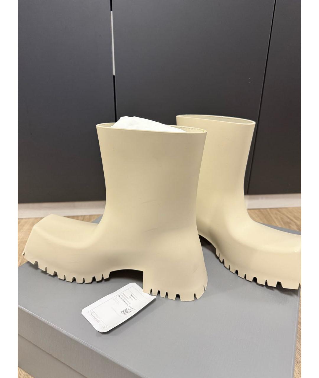 BALENCIAGA Бежевые резиновые полусапоги, фото 6