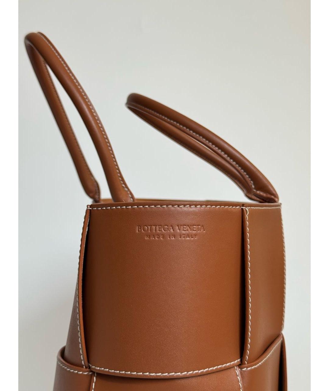 BOTTEGA VENETA Коричневая кожаная сумка тоут, фото 7