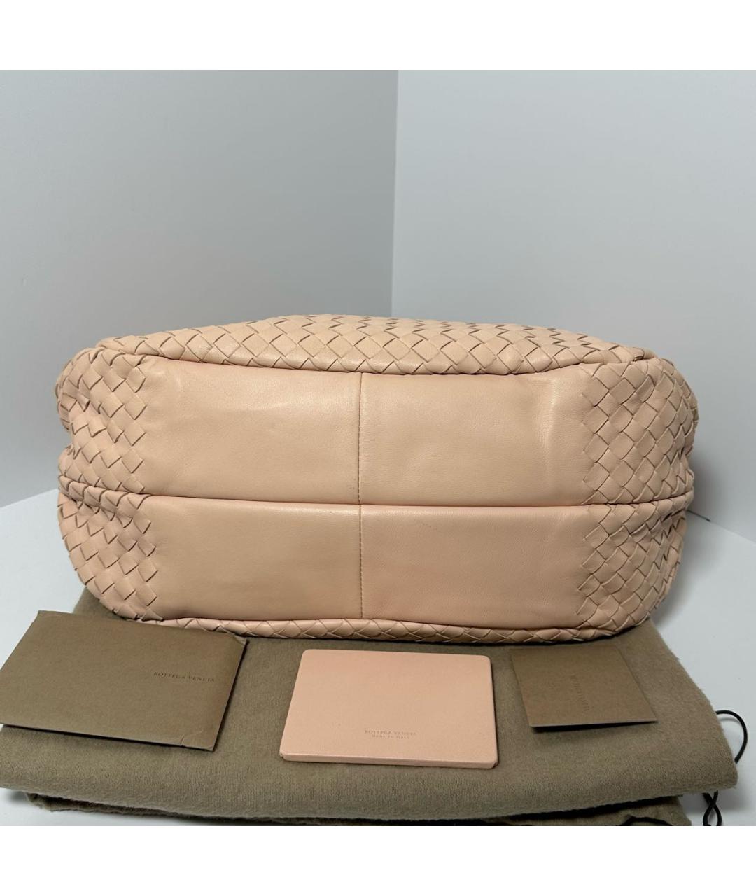 BOTTEGA VENETA Коралловая кожаная сумка с короткими ручками, фото 3