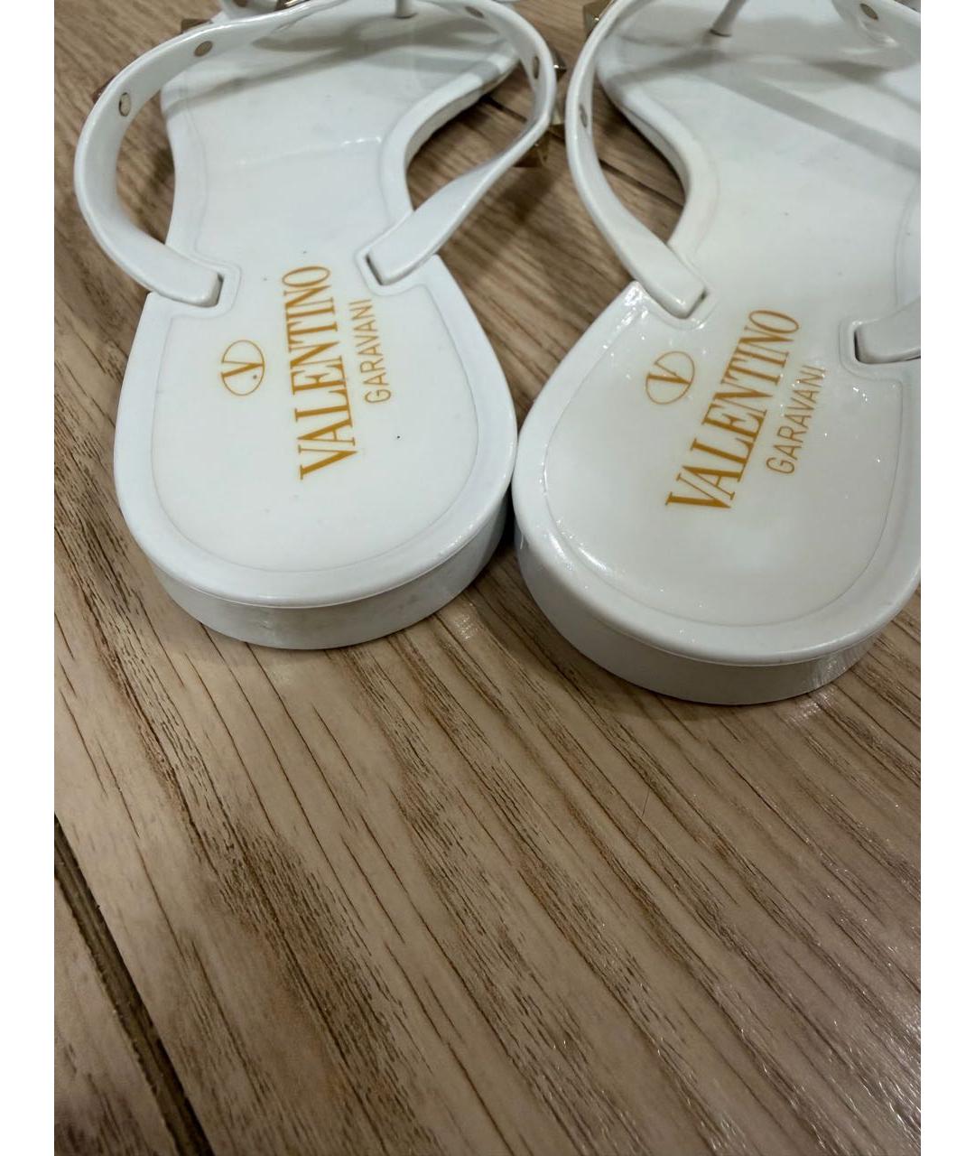VALENTINO Белые резиновые шлепанцы, фото 2
