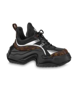 LOUIS VUITTON Кроссовки