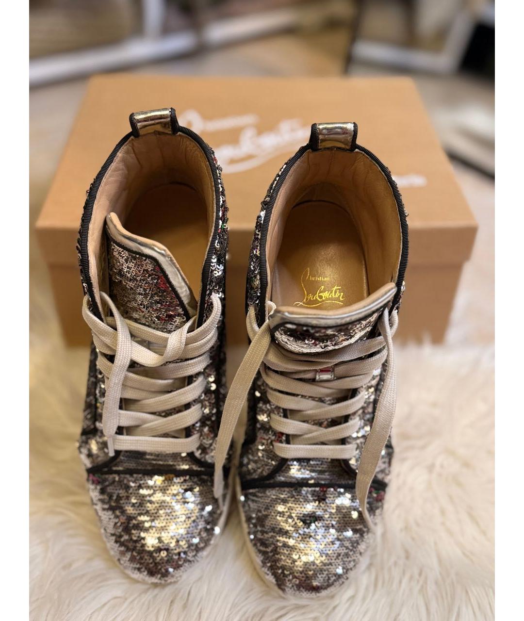 CHRISTIAN LOUBOUTIN Серебряные кеды, фото 2