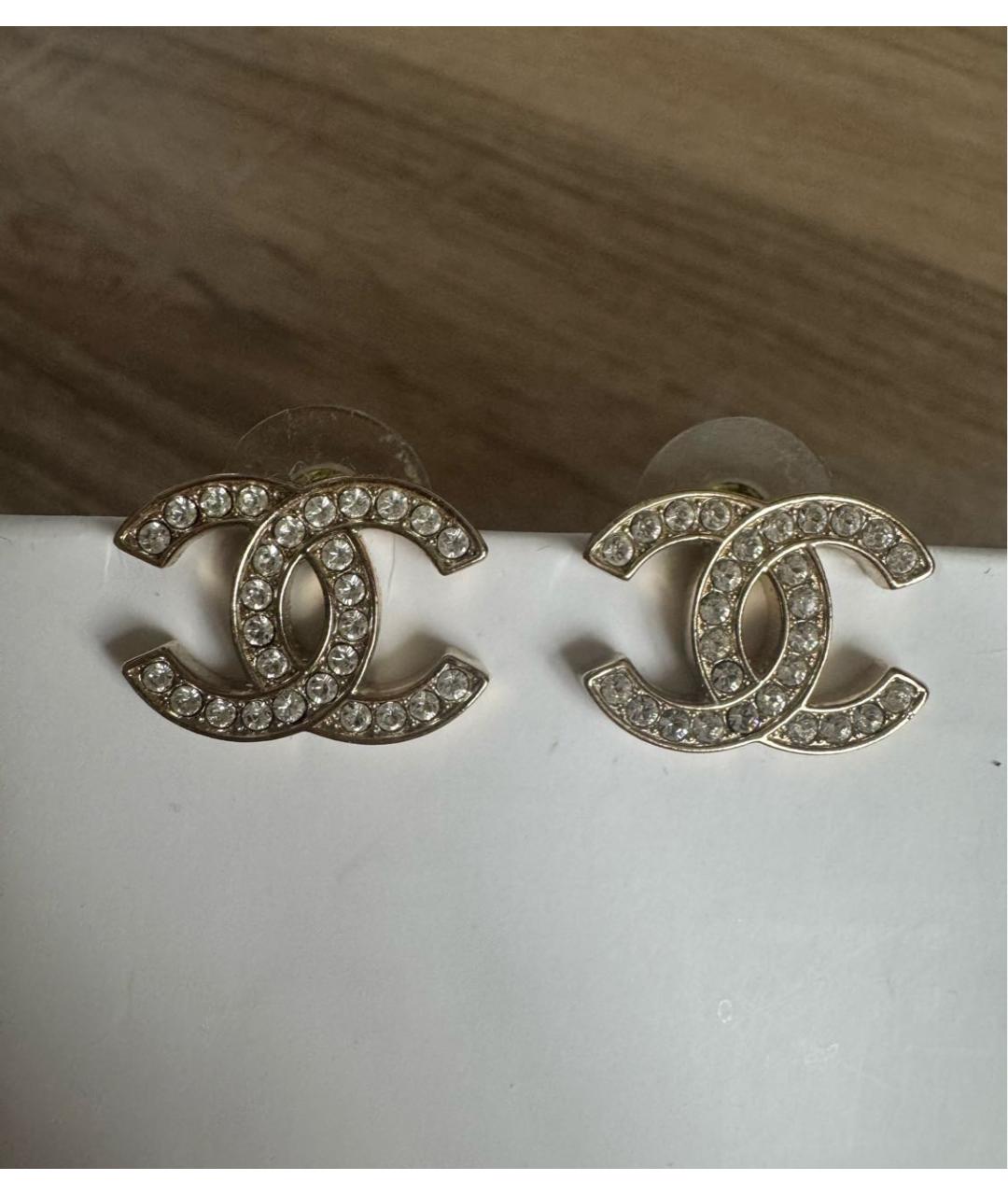 CHANEL Золотые металлические серьги, фото 5