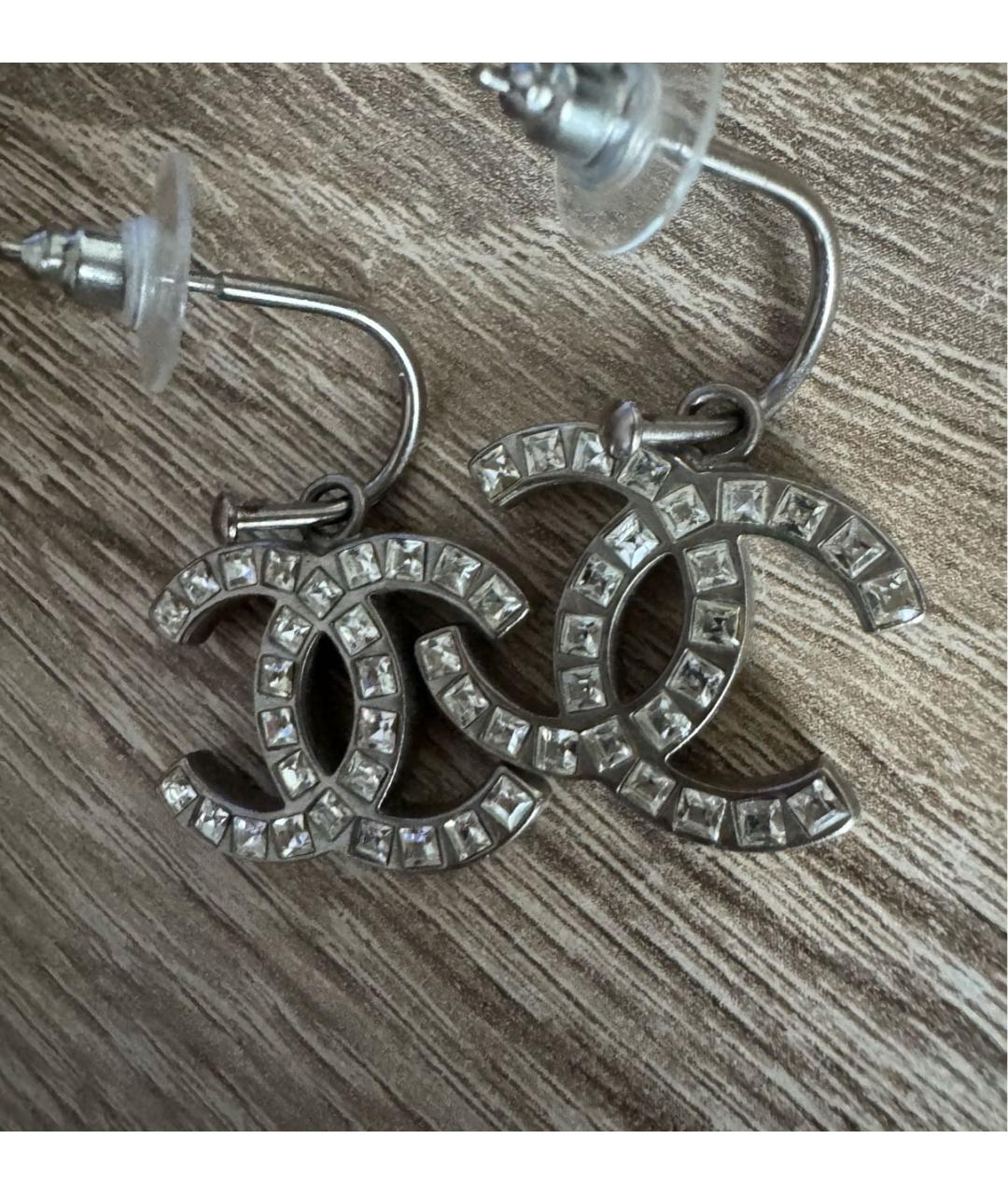 CHANEL Серебряные металлические серьги, фото 4