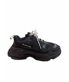 BALENCIAGA Низкие кроссовки / кеды